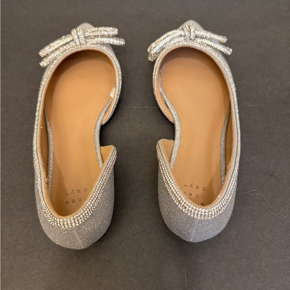 A New Day Juliette Rhinestone Bow Flat Silver 8.5 - Picture 3 of 7